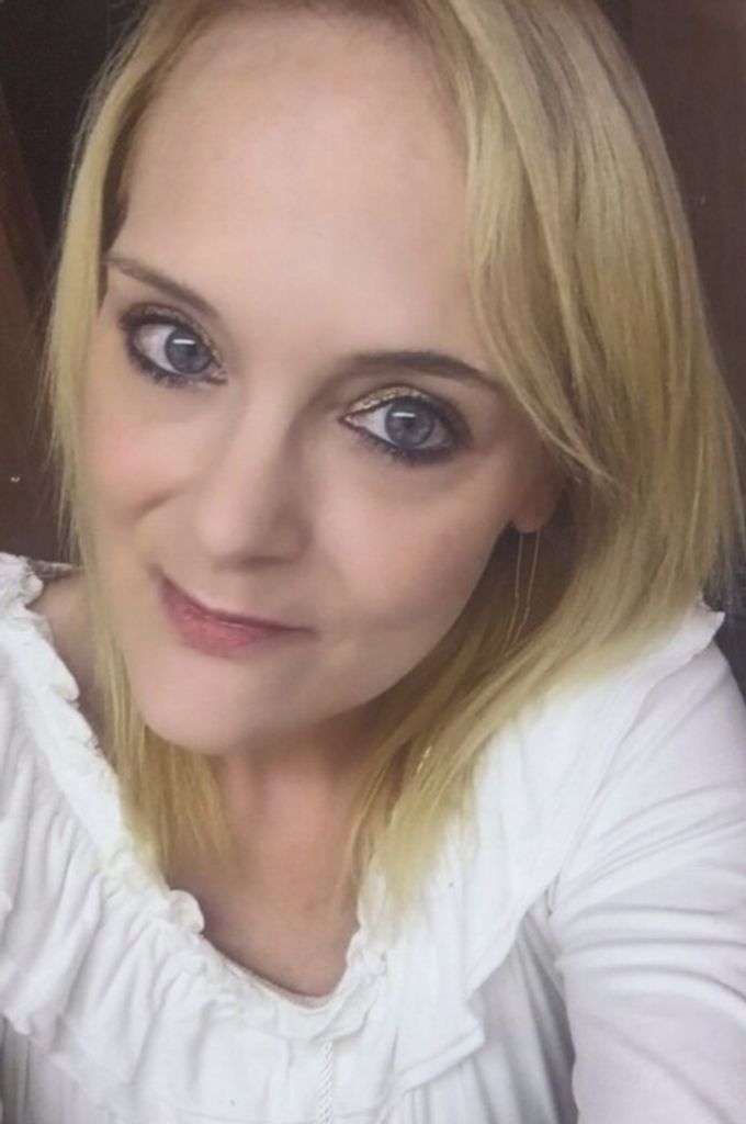 Holly Renee Johnson Profile Photo