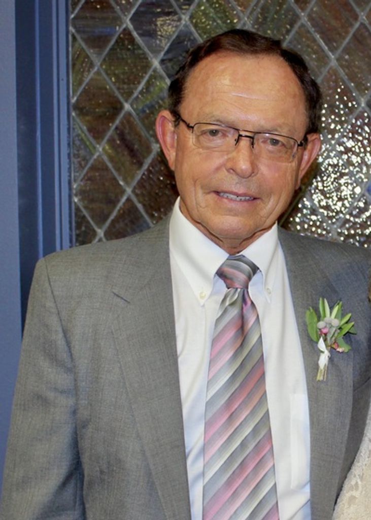 Larry W. Ikenberry Profile Photo