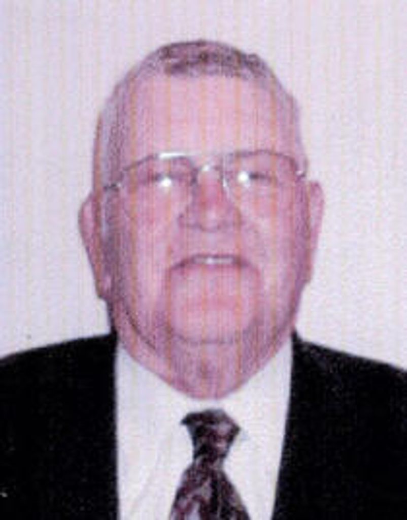 Willard E. ("Pete")  Royer