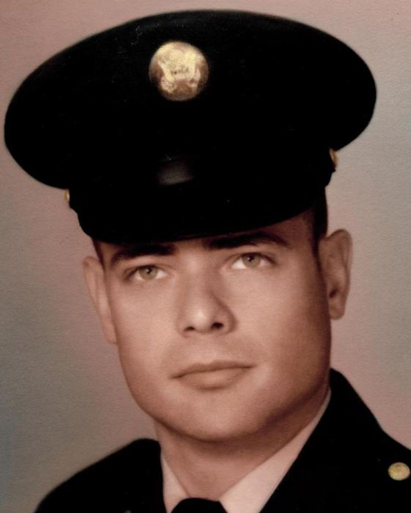 Durward Eugene "Gene" Russell