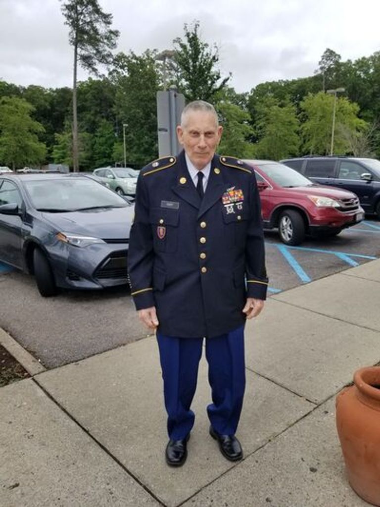 Thomas David Rapp Profile Photo