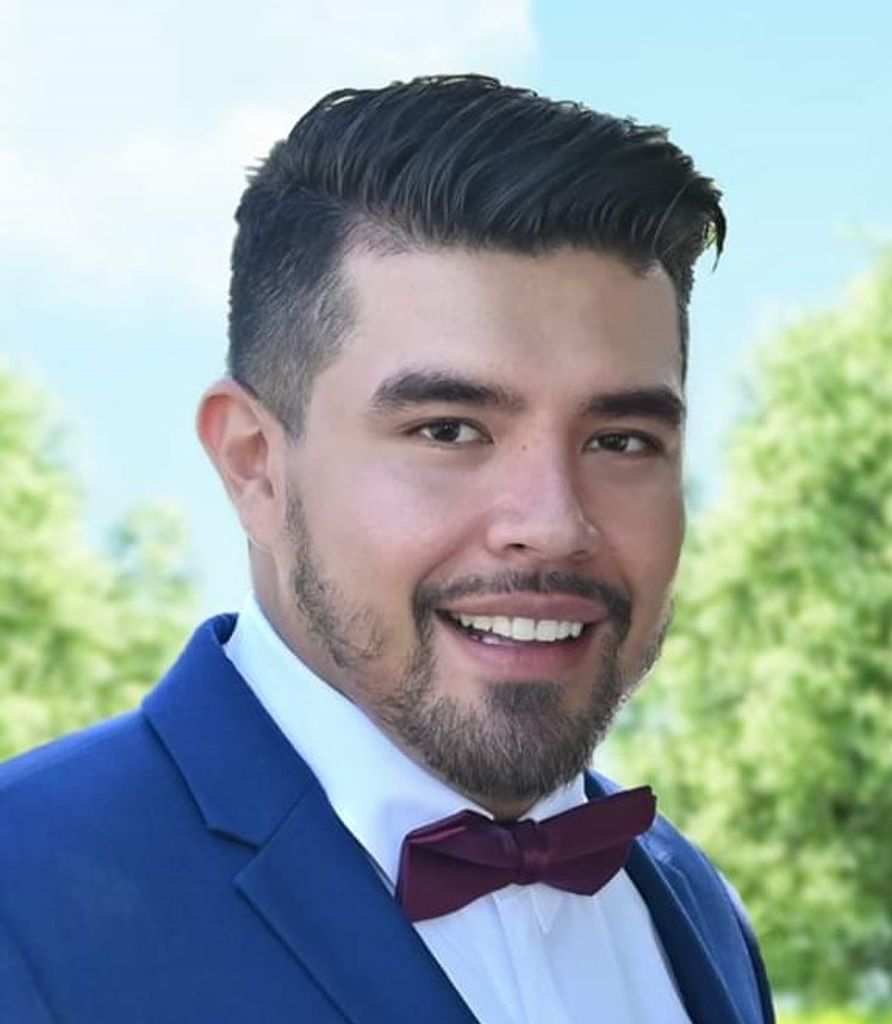 Jesus E. Palomares