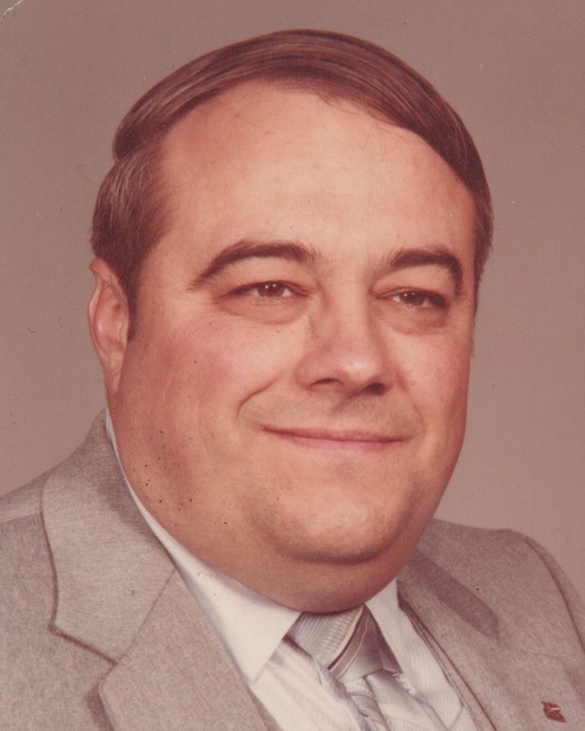 Louis Richard "Lou" Camelbeek