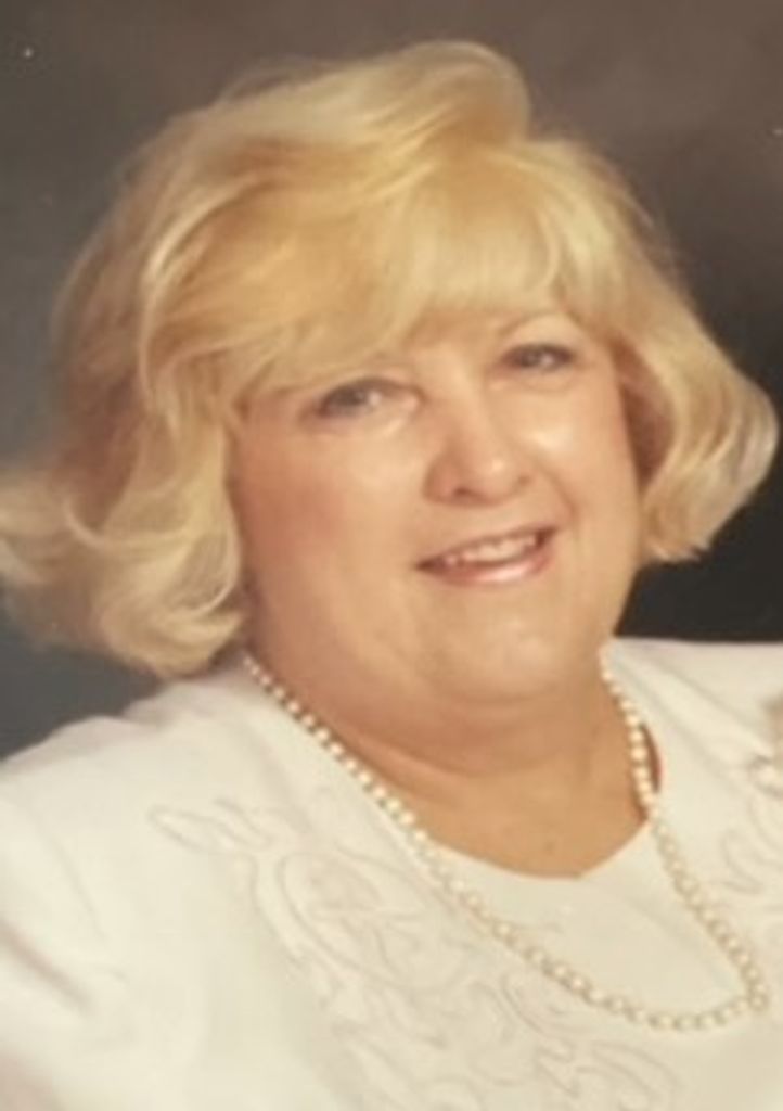 Mackenzie, Dreda Ruth