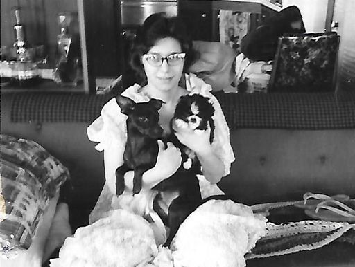 Linda L. Dilling photo gallery thumbnail 20 of 79
