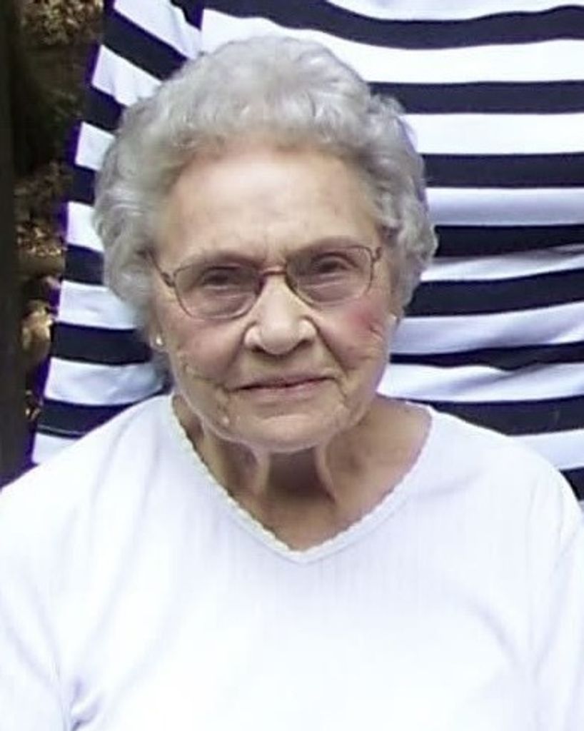 Catherine Zeffie Smallwood Profile Photo
