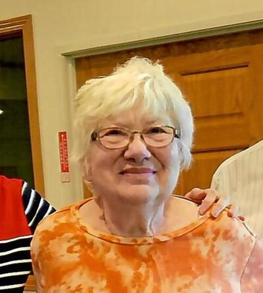 Geneva Schmitz Profile Photo