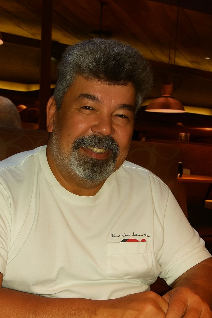 Luis Oropeza Profile Photo