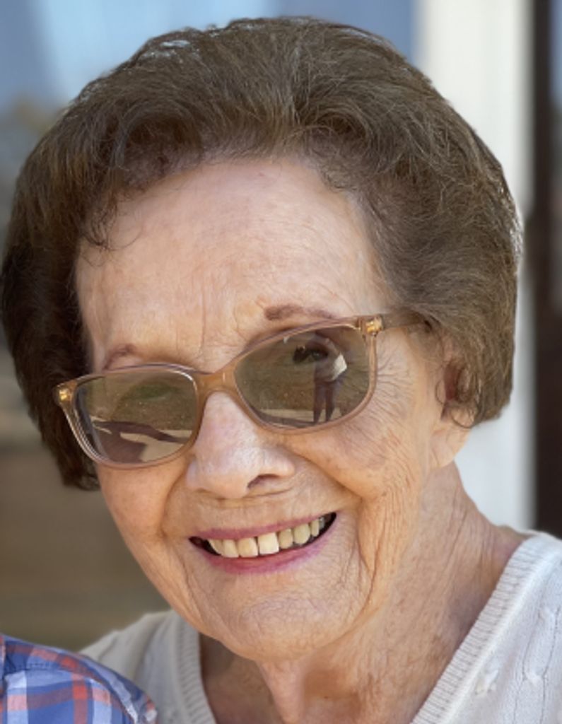 Elizabeth (Emanuel)  Thornton