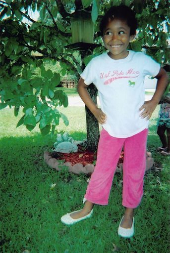 Olisa Marie Nyadongo photo gallery thumbnail 305 of 325