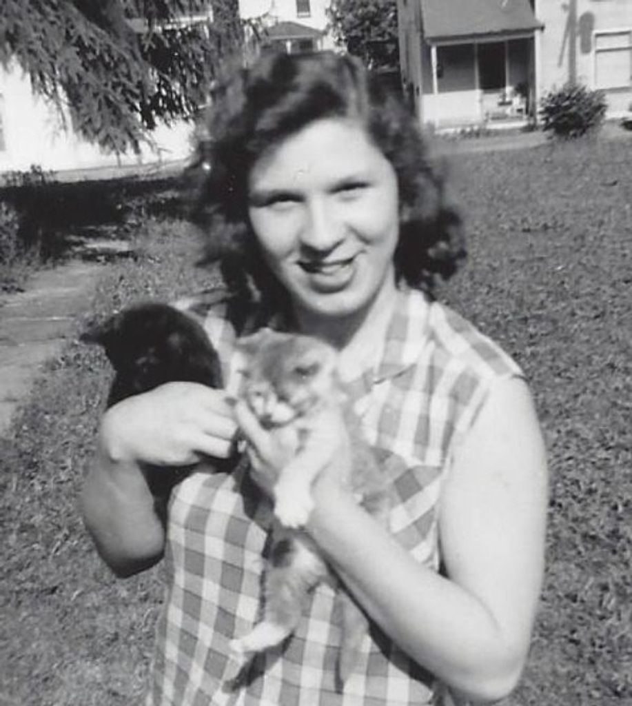 Muriel M. Pekarski