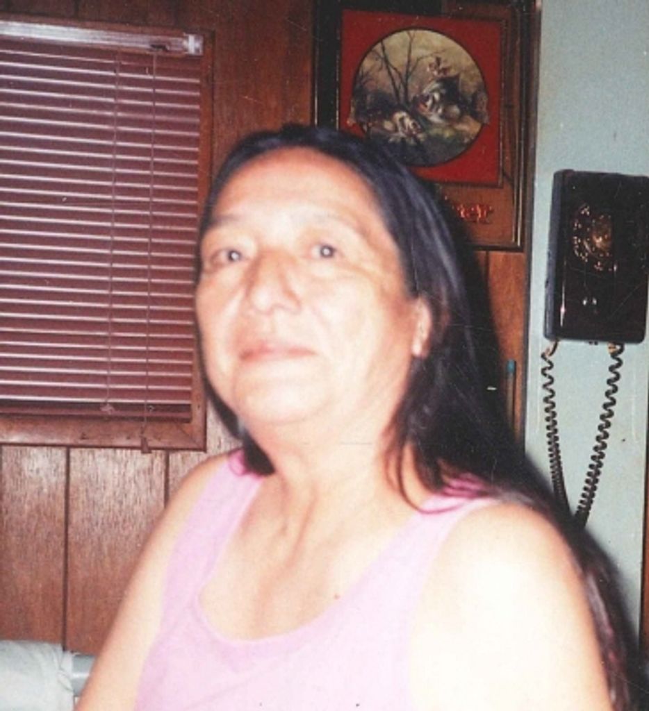 Luanne Levier