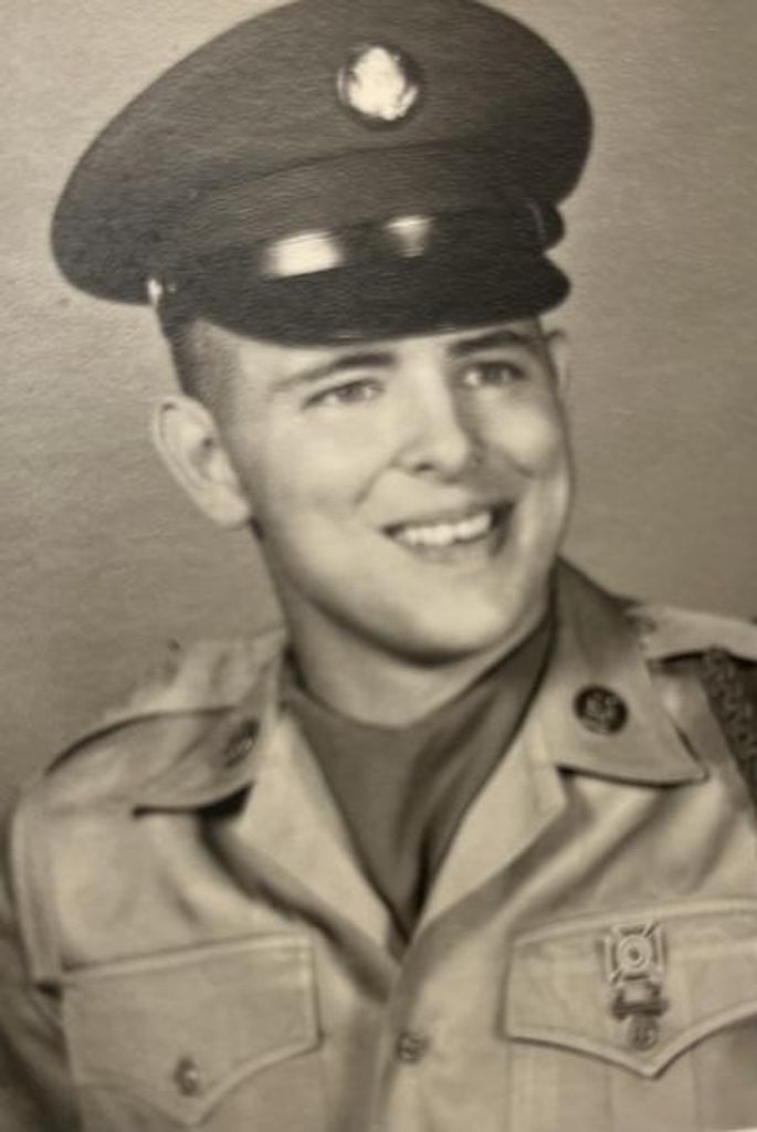Robert E. Leake Jr. Profile Photo