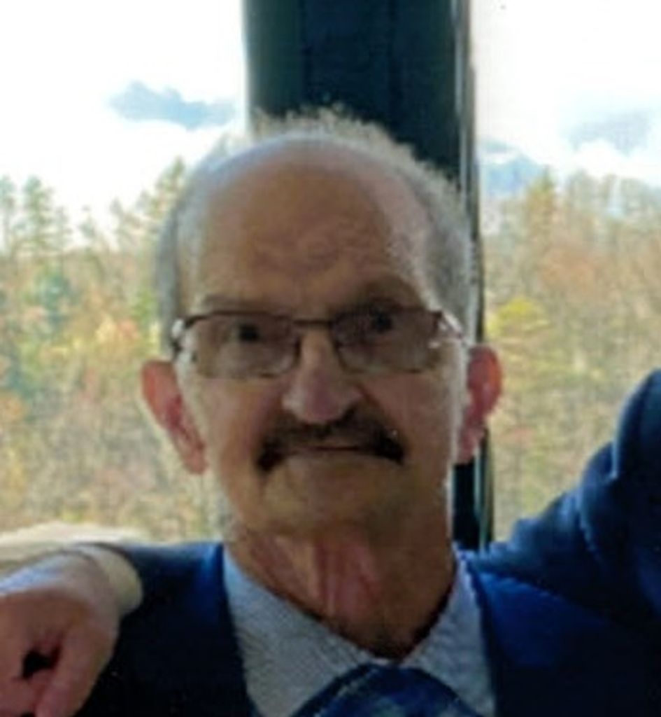 Peter Hallock Profile Photo