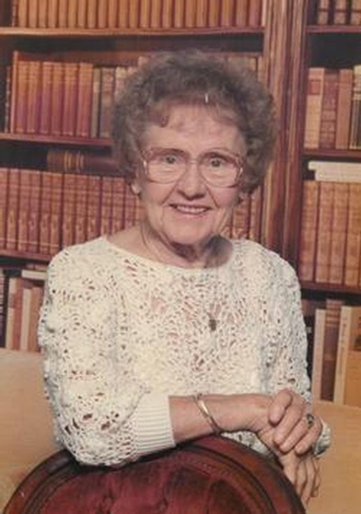 Stella Skawinski