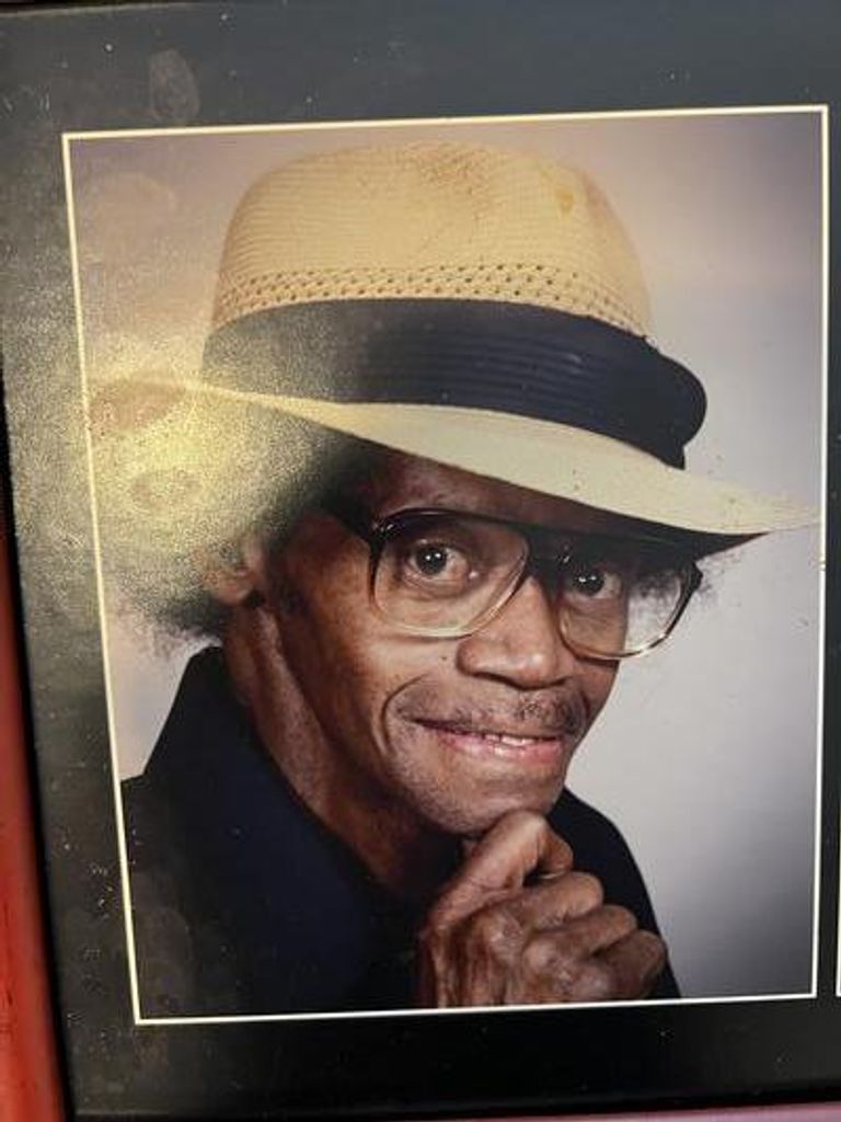 Joseph Lee Hendricks Profile Photo