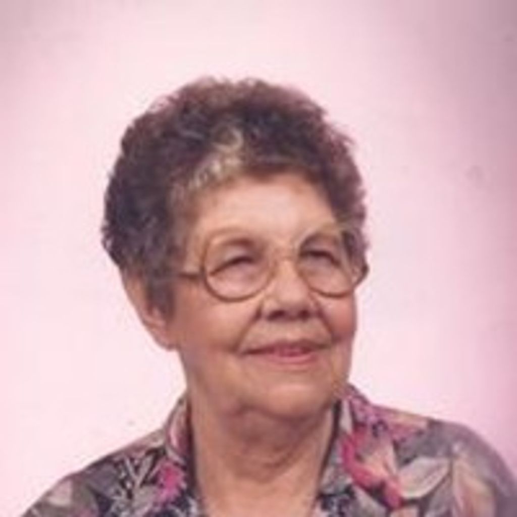 Leah Couvillier Seaux Profile Photo