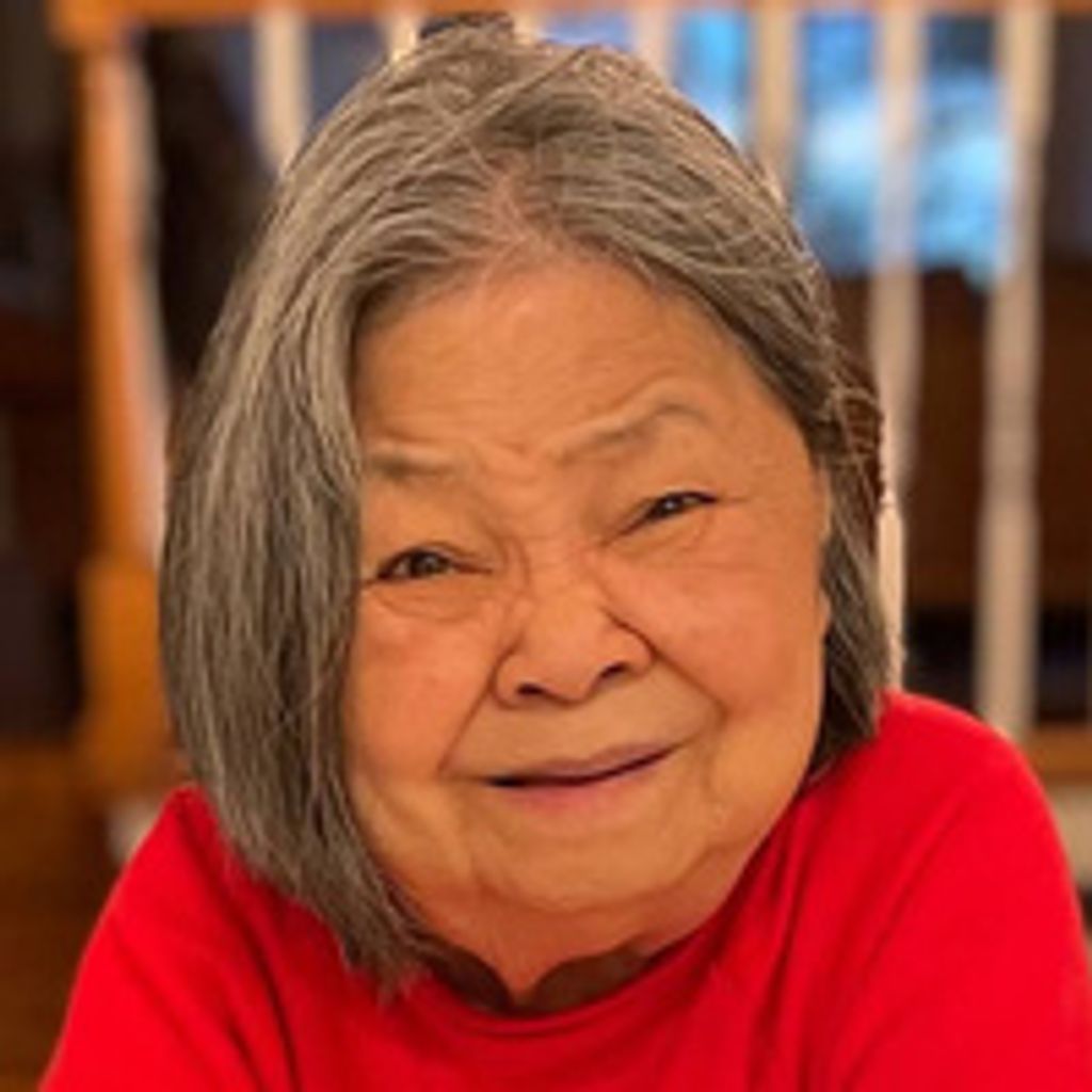 Tuyet Thi Scott Profile Photo