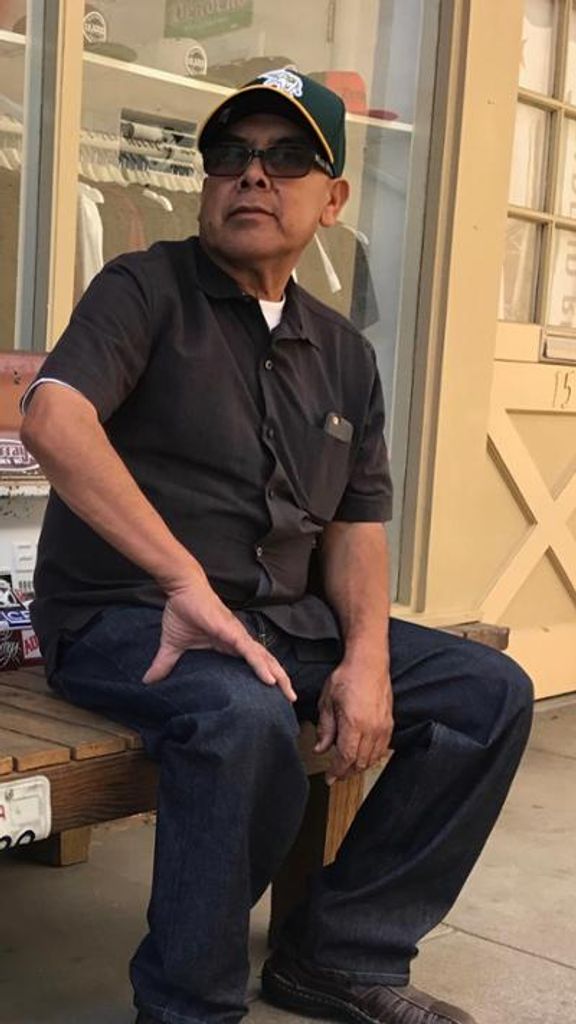 Luis M Veliz Profile Photo