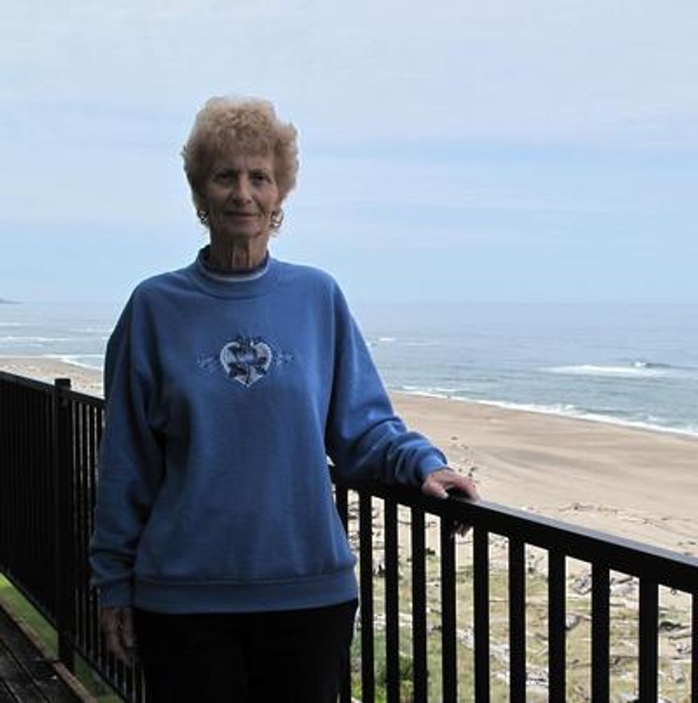 Marien Maxine Keller Profile Photo