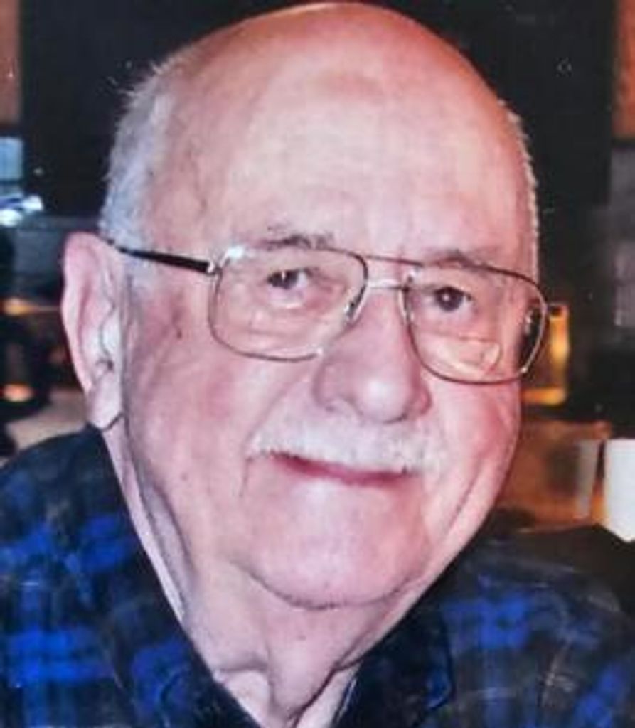 Robert Moench Profile Photo