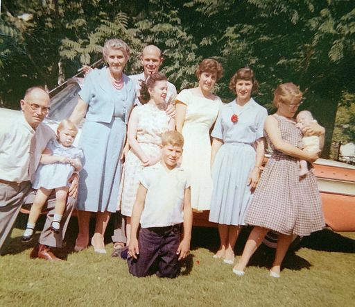 Mary Mills photo gallery thumbnail 46 of 103