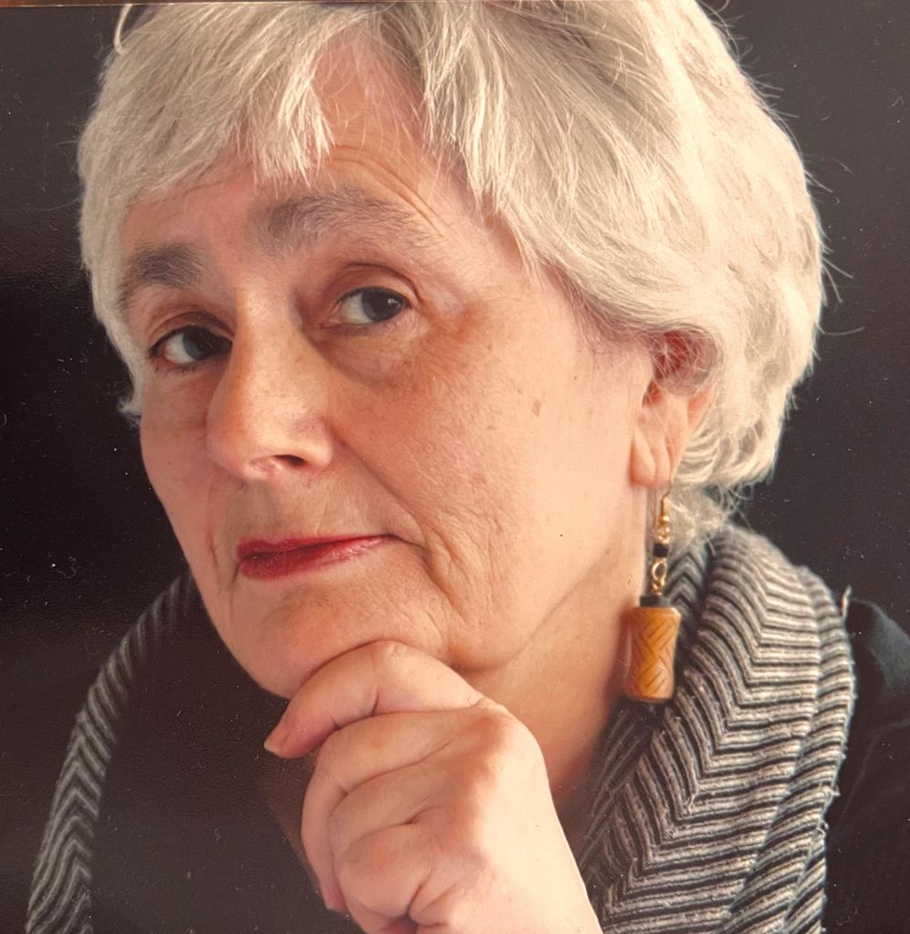 Gretchen Mary Beth Laden Tselos Profile Photo
