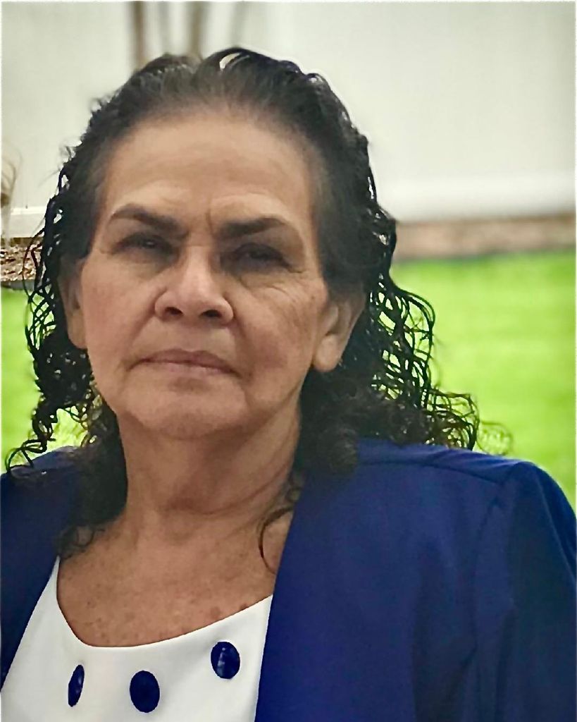 Marta L. Morales Isleno Profile Photo