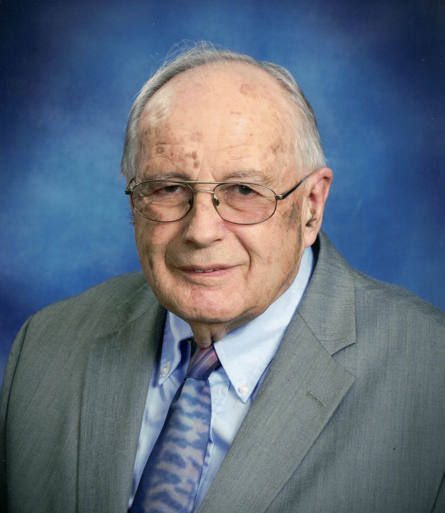 Dennis Juliar