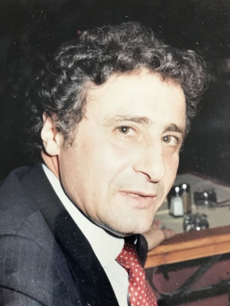 Konstantinos Agelidakis Profile Photo