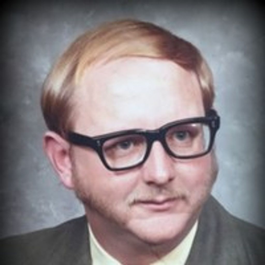 Jerry W Underwood