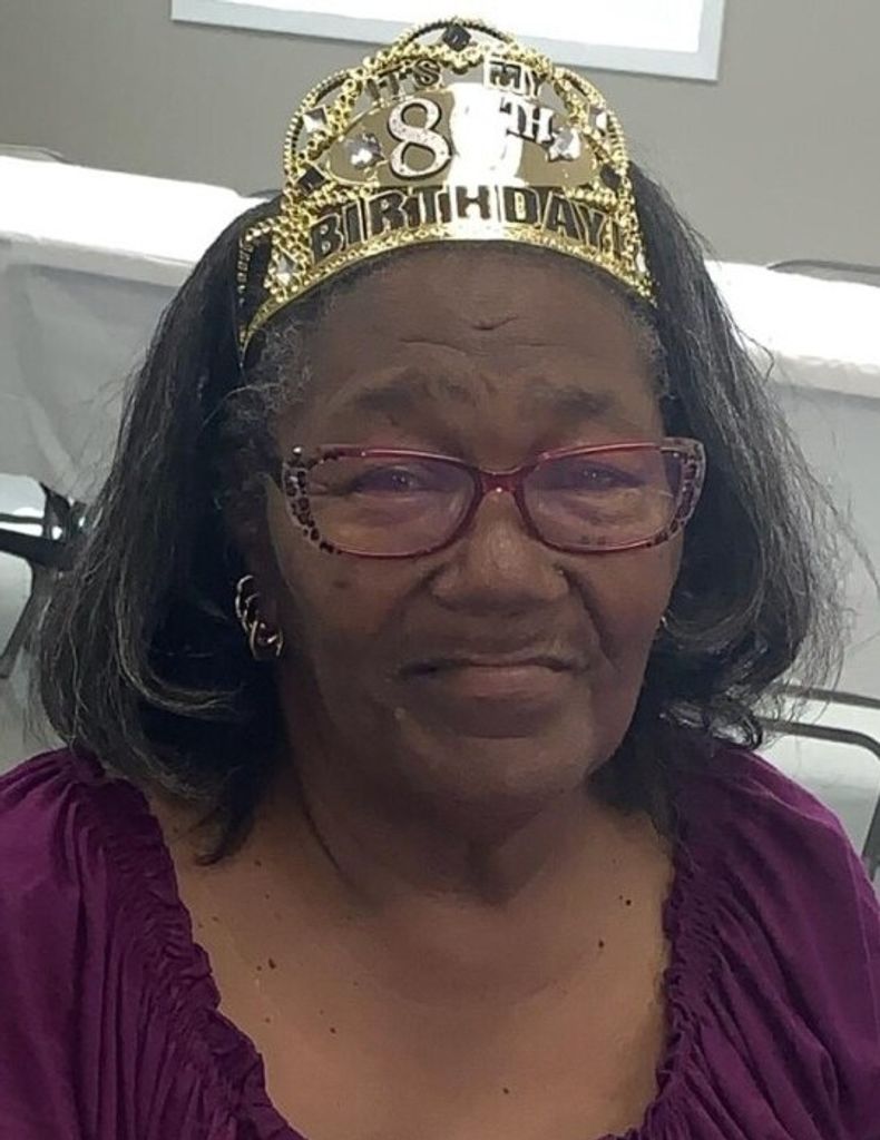 Vellie Mae (Summage)  Moore