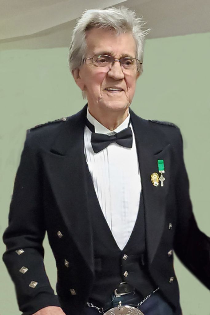 William "Bill" Allan Carr