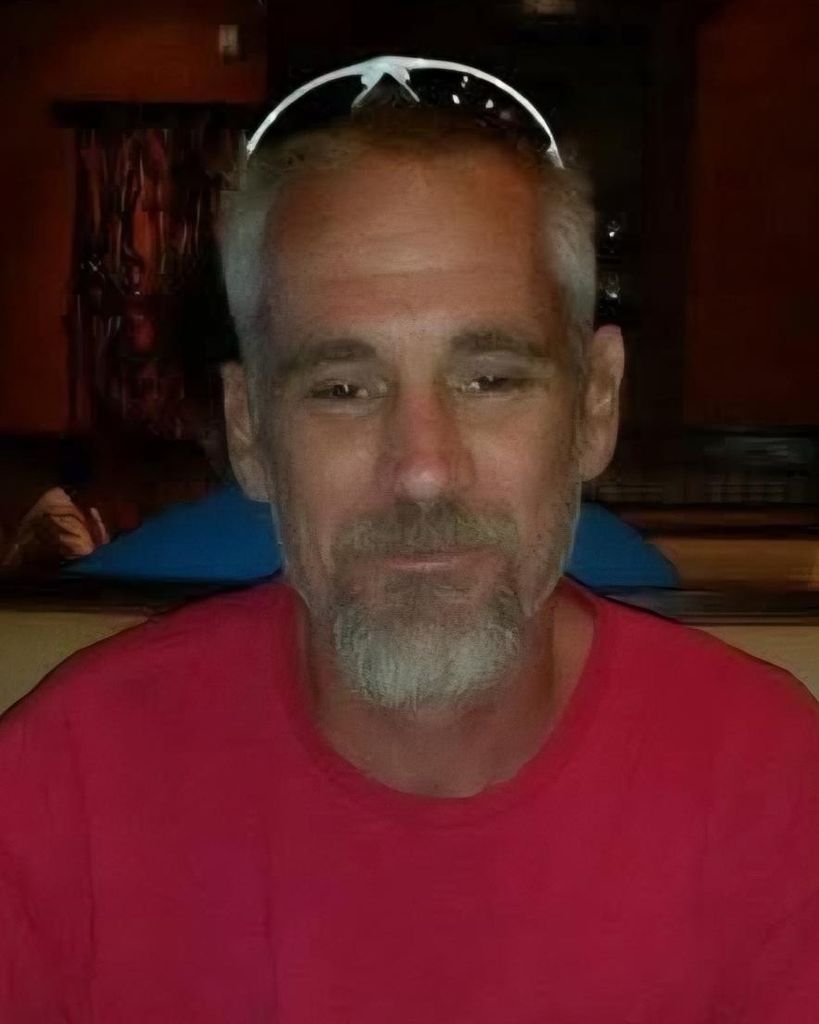 Lucky Lee Girvin Profile Photo