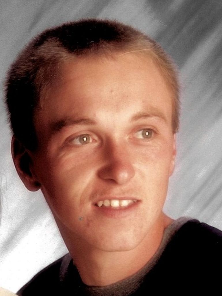 Larry Edward Thompson