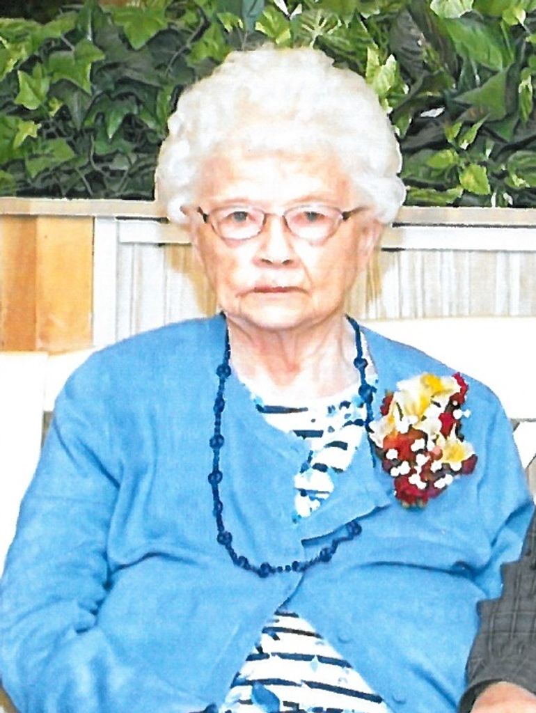 Dorothea M. (Schroeder)  Averesch