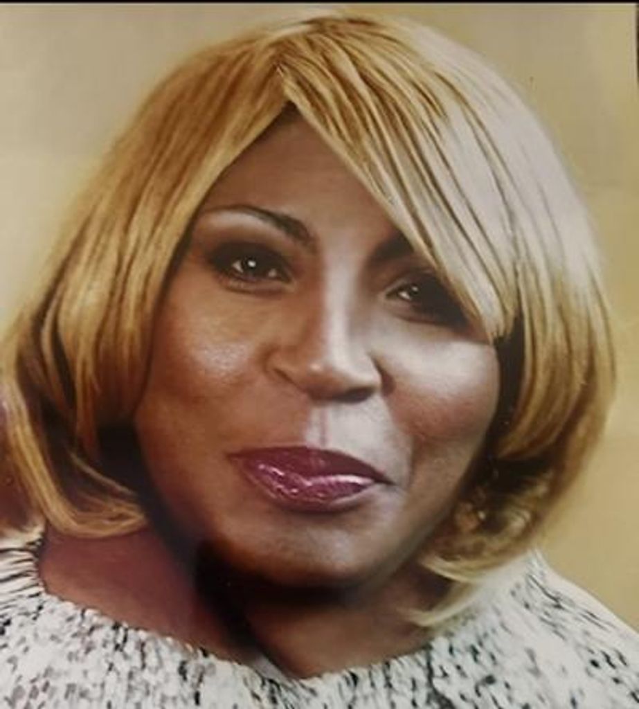 Leavine Spain Profile Photo