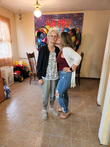 Irene (Wright)  Simpson photo gallery thumbnail 7 of 296