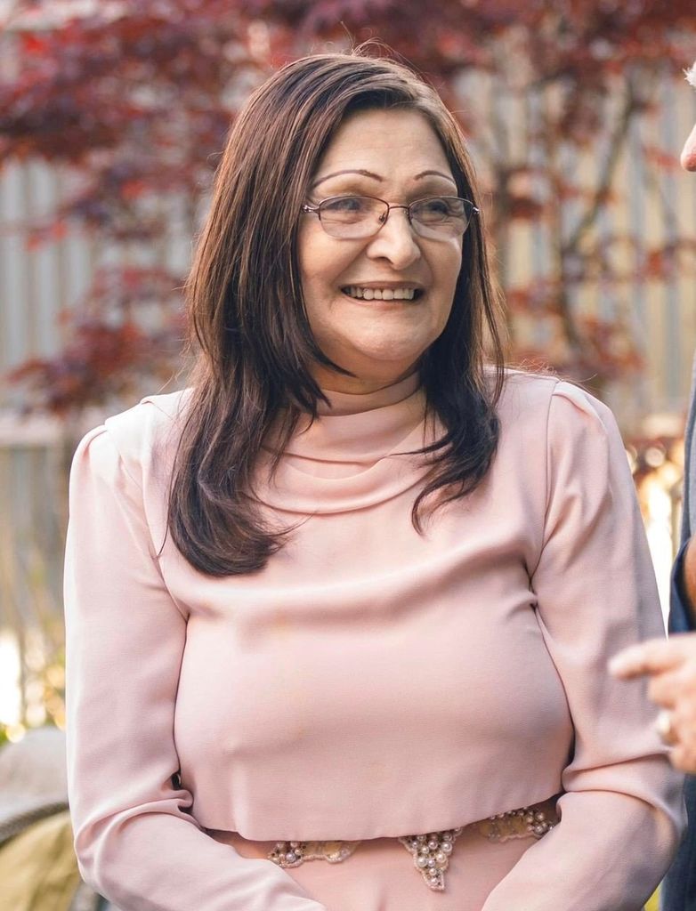 Mirna Elena Santiago Profile Photo