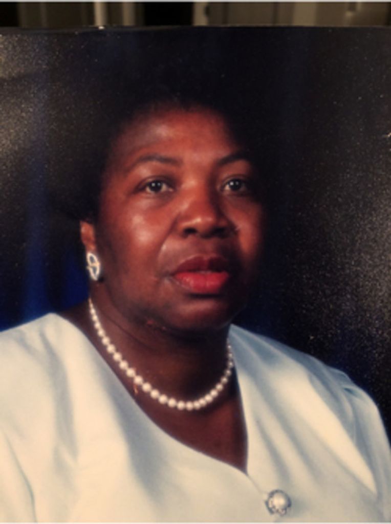 Ms. Luella Davis Profile Photo