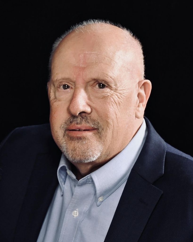 Roy Earl Hult Profile Photo