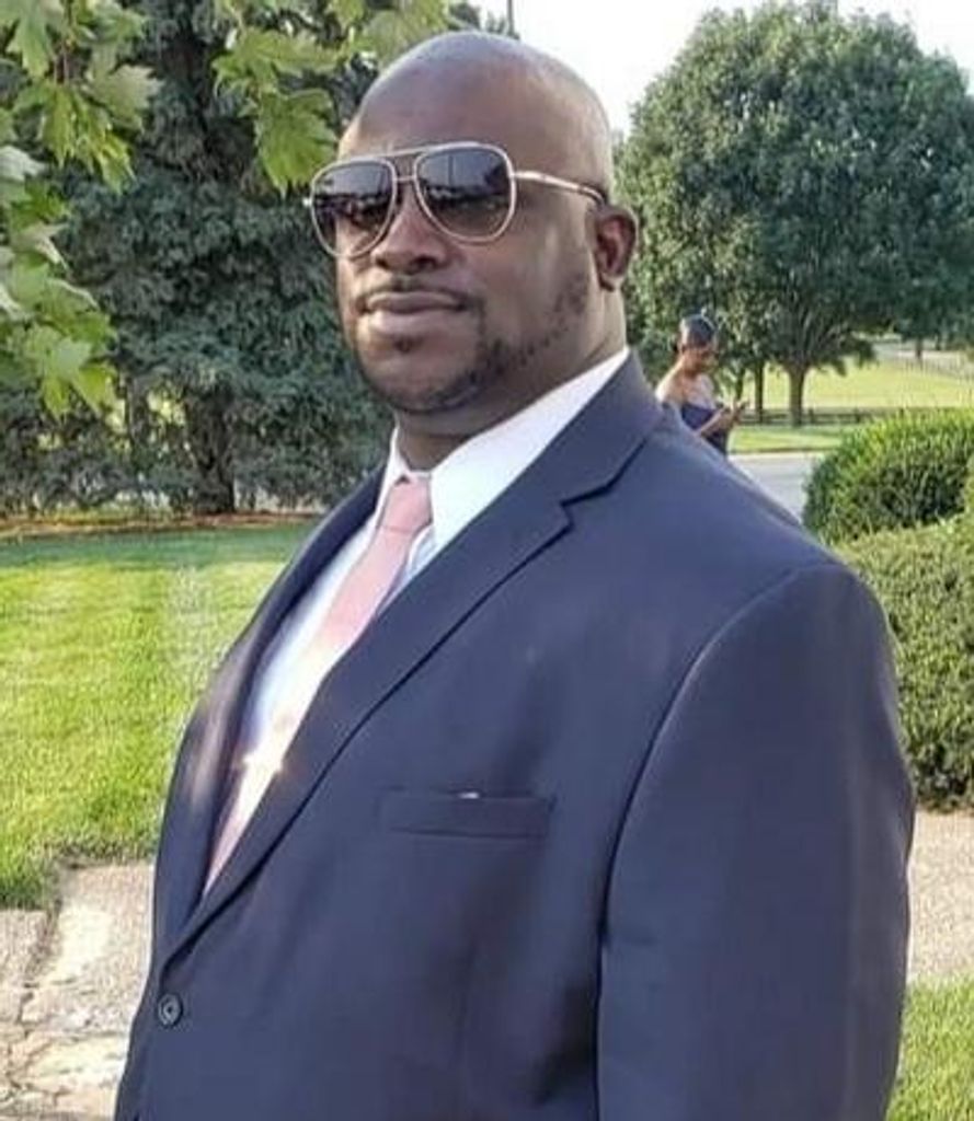 Anthony O'Quinn Robinson Profile Photo