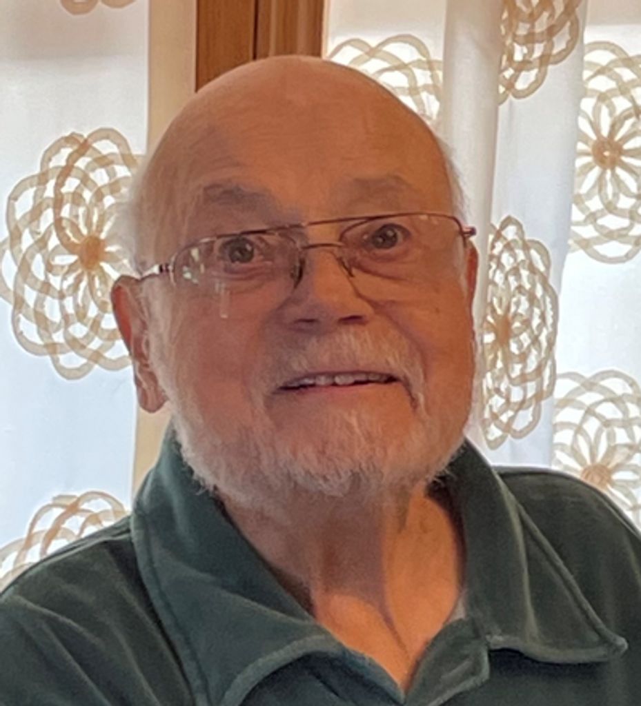 Joseph Chrobak Profile Photo