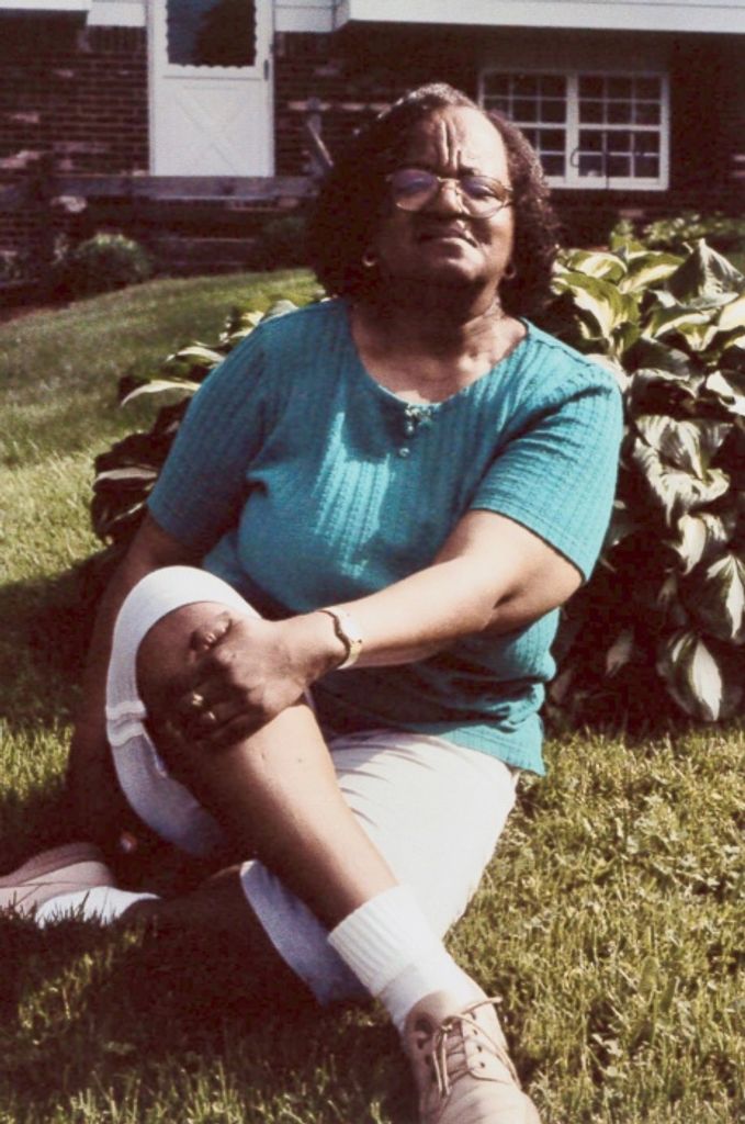 Wanda Jean Cheek   "Jeannie"