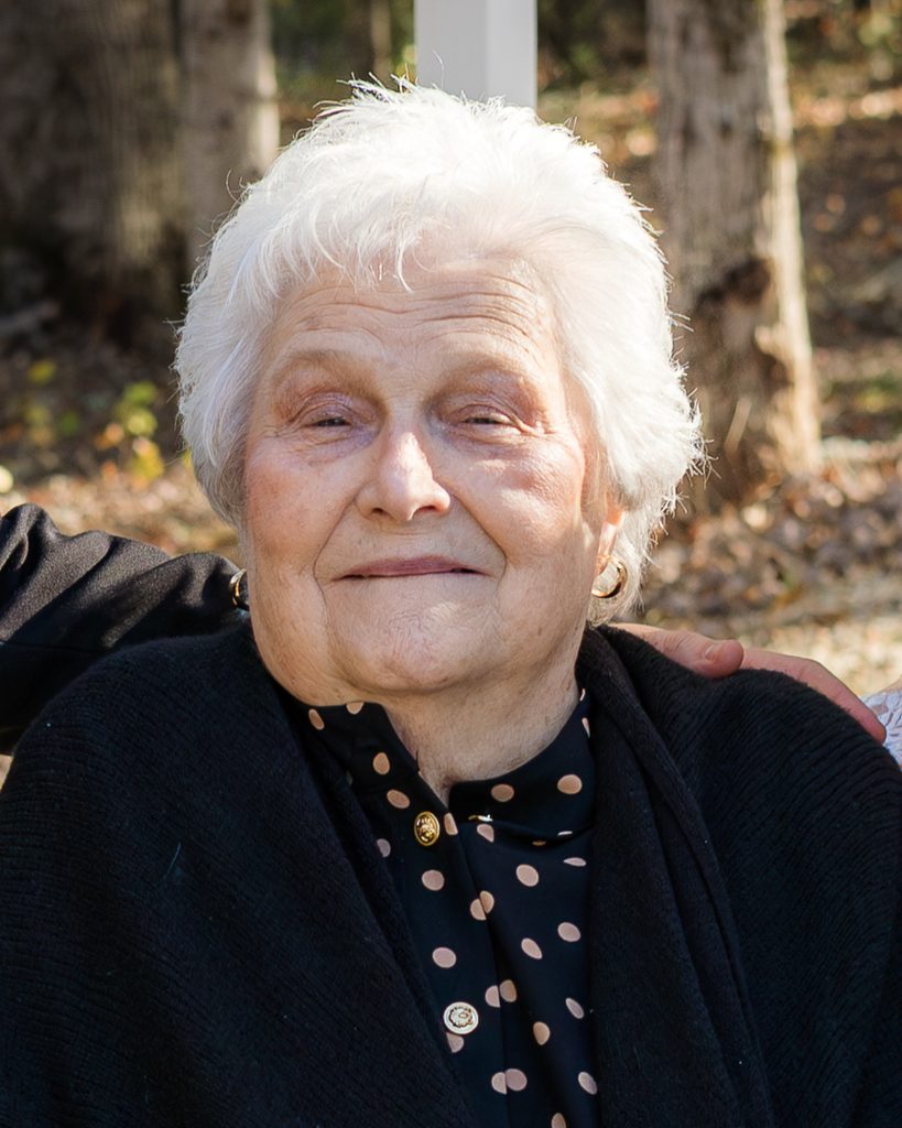 Mary Wilkes Miller Pettit Profile Photo