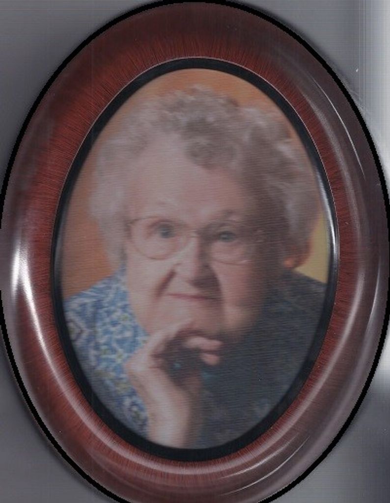 Edna C. (Varnauskas)  Bredenburg