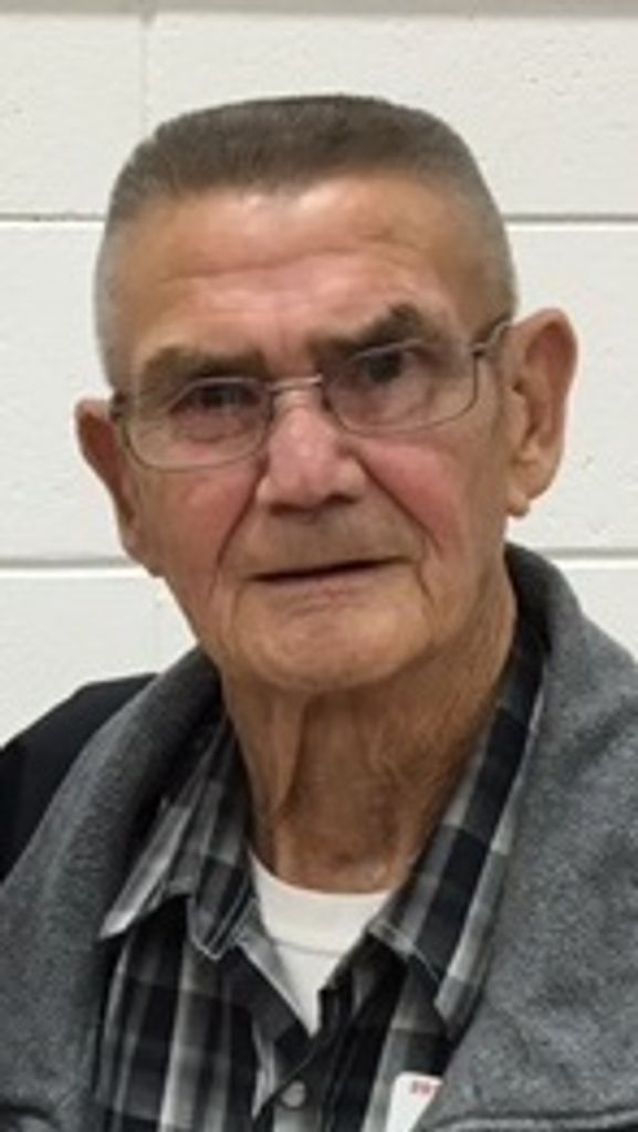 Roger Holzhueter