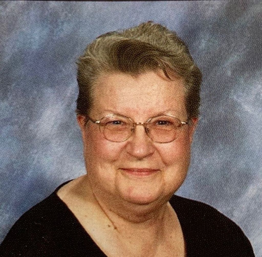 Felicia Sue Dustin Profile Photo