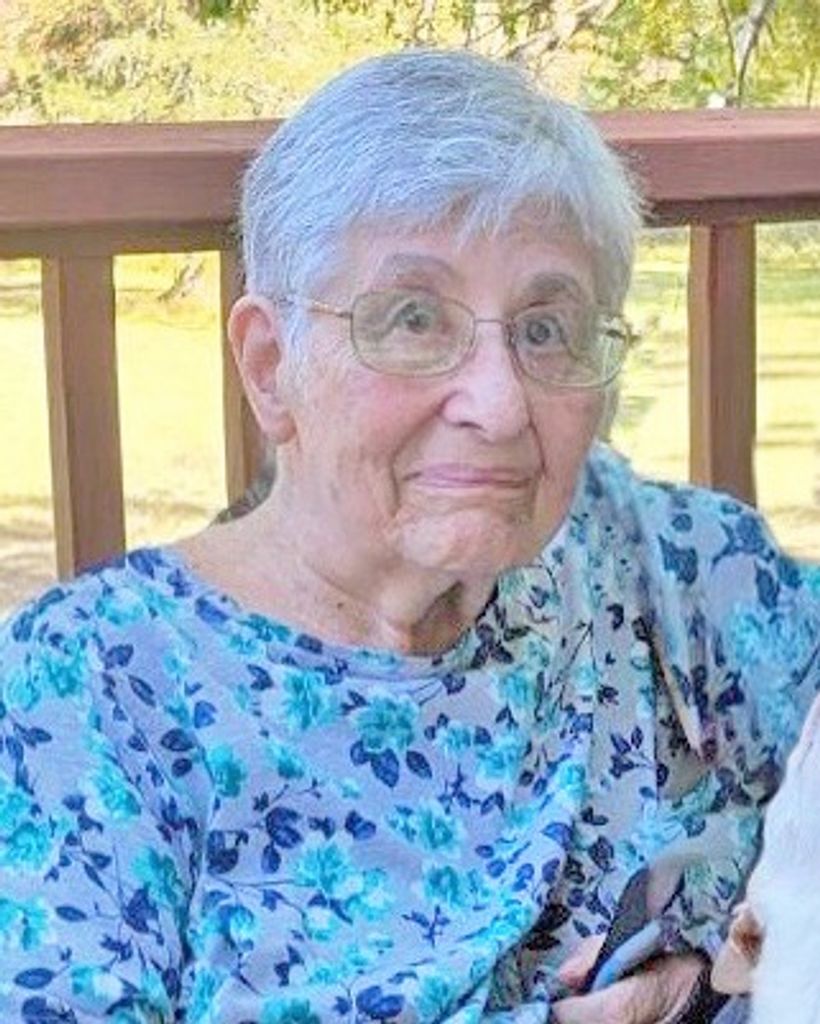 Dolores Chartrand Profile Photo