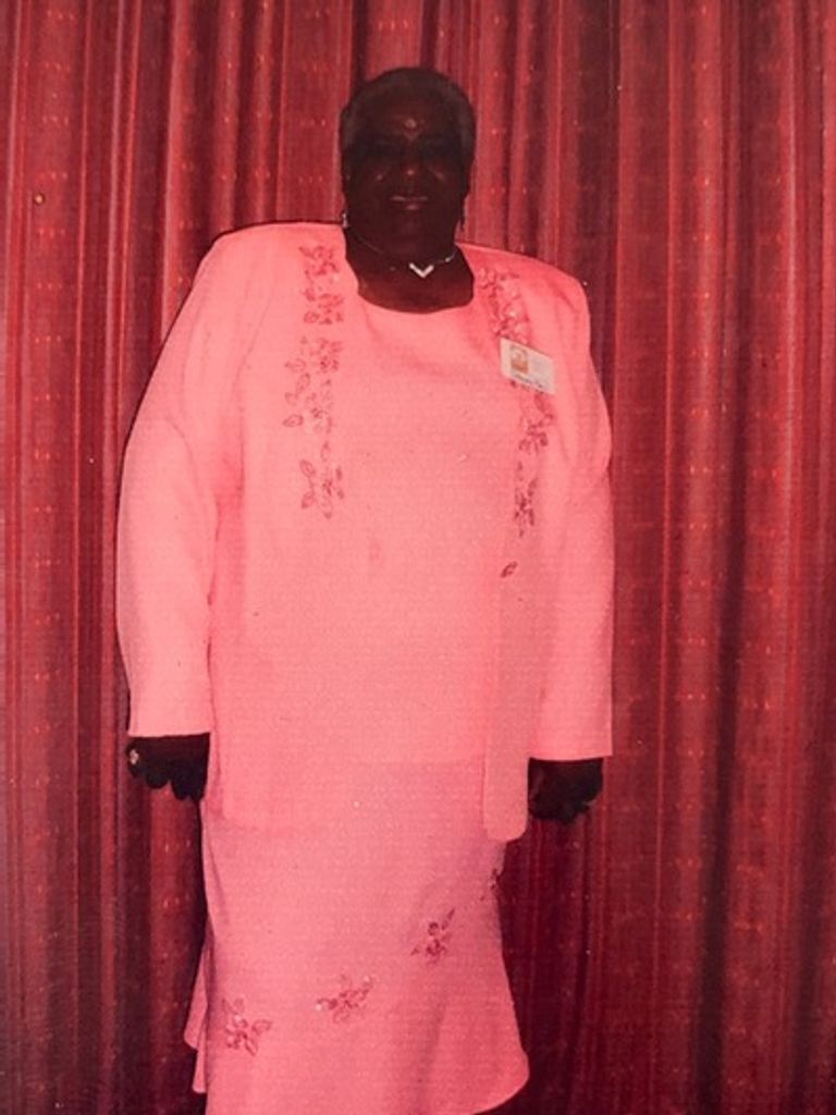 Mrs. Alma Walker-Castleberry Profile Photo